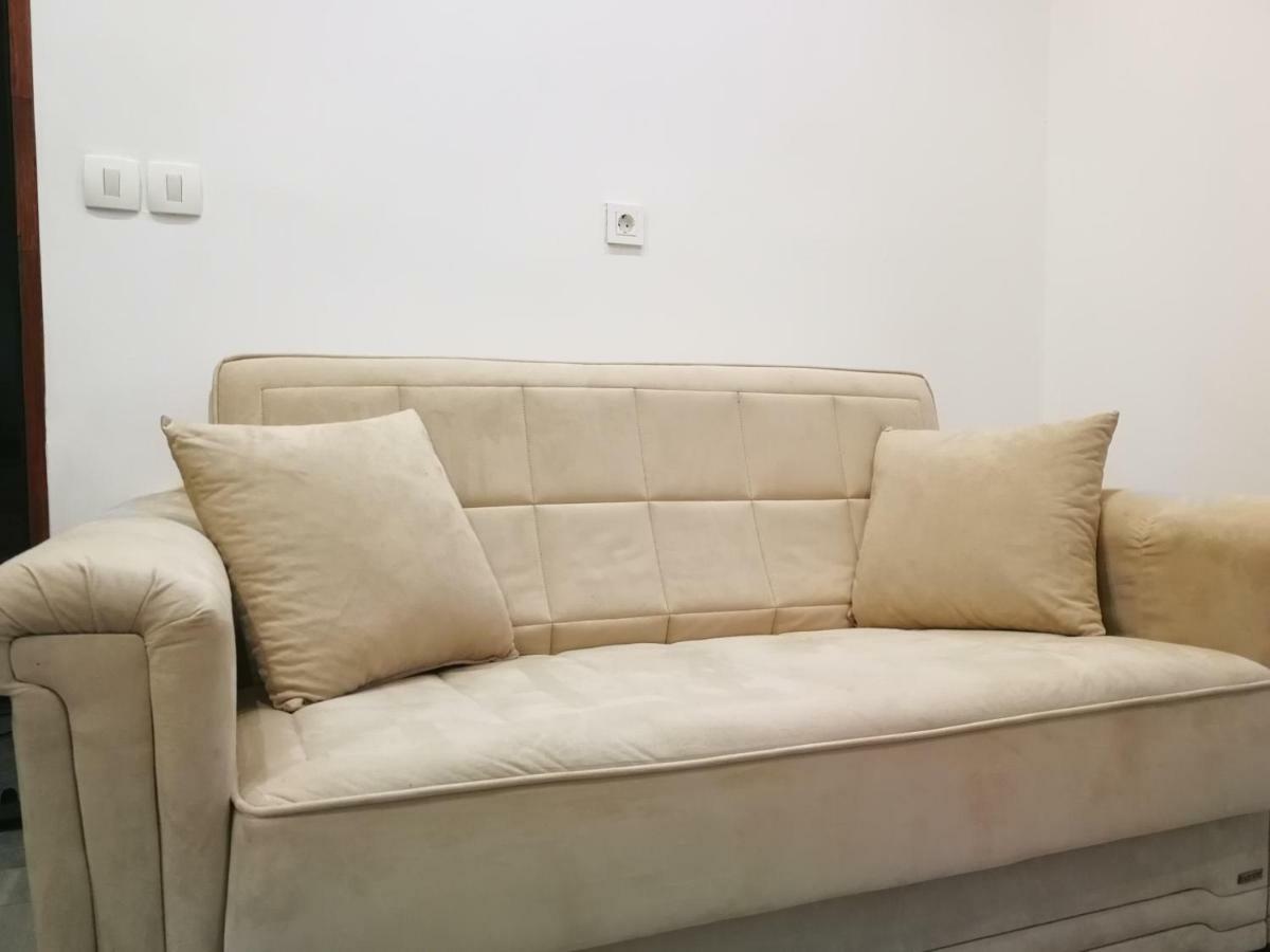 Appartma Katja Gabrovica pri Crnem Kalu Bagian luar foto
